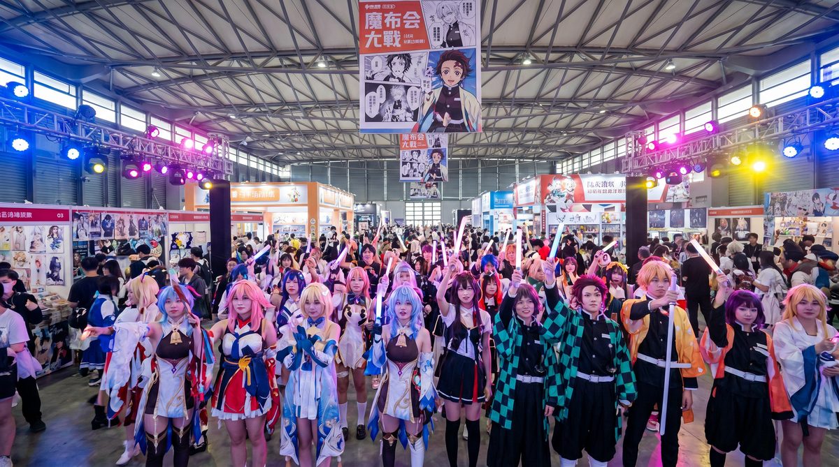 反差吃瓜动漫cosplay视频